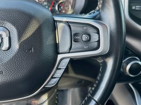 Used 2023 RAM 1500 Big Horn AWD/4WD image 9