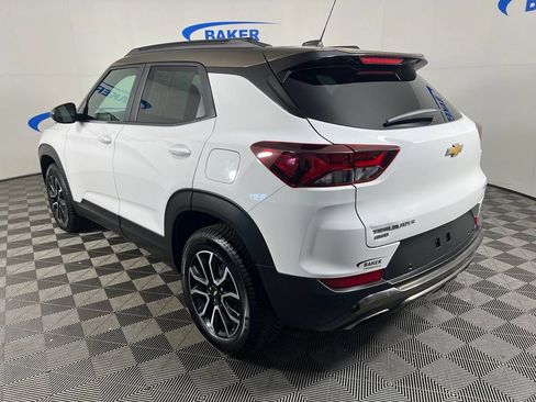 Used 2021 Chevrolet TrailBlazer ACTIV w/ Technology Package AWD/4WD image 3