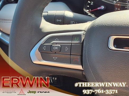 Certified 2024 Jeep Compass Limited image 26