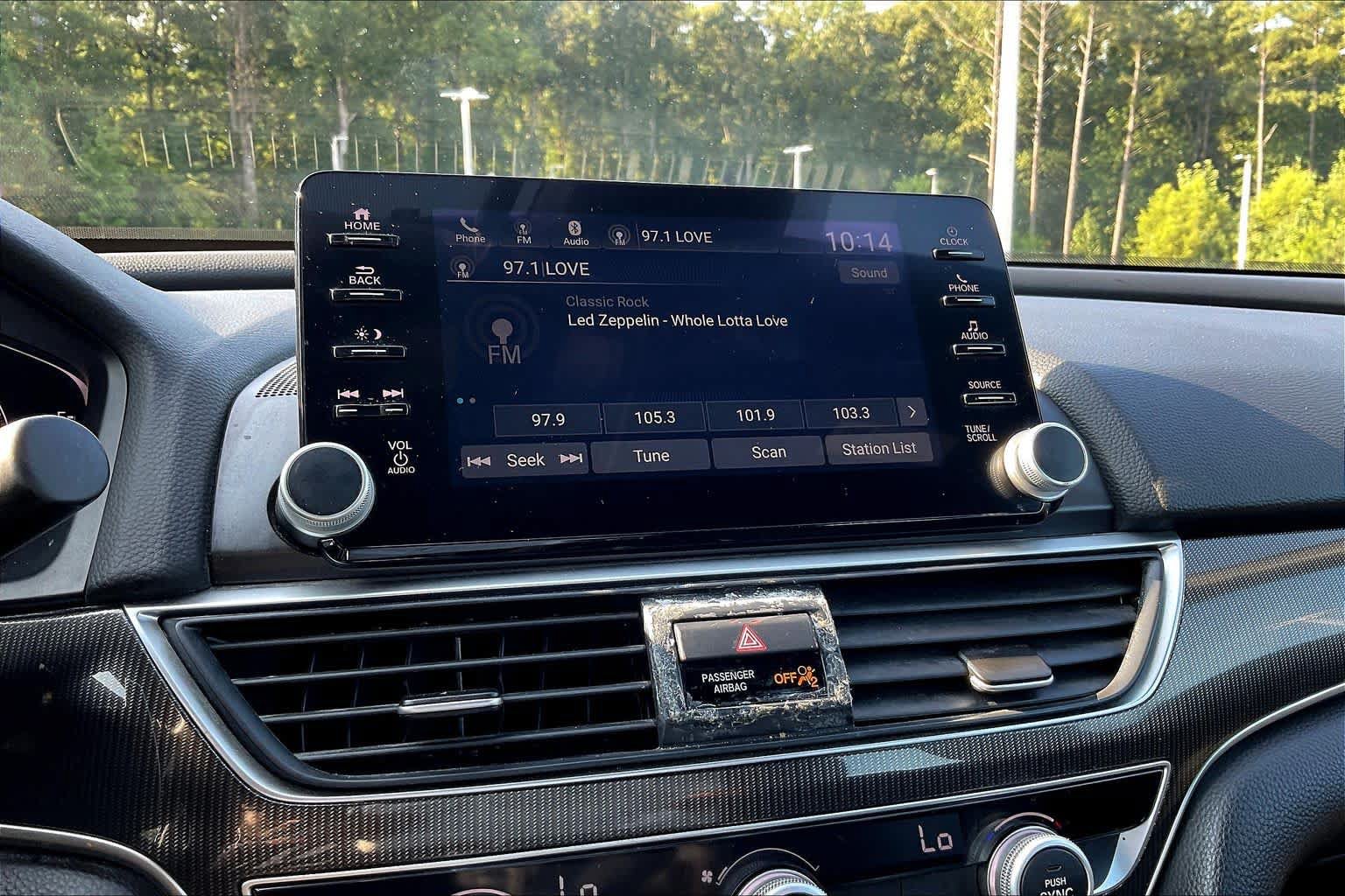 Used 2022 Honda Accord Sport image 32