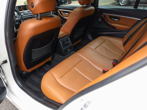 Used 2017 BMW 340i Sedan image 12