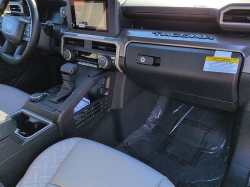 New 2026 Toyota Tacoma SR5 image 28