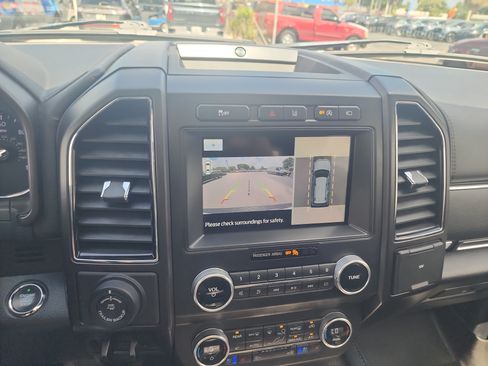 Used 2021 Ford Expedition Limited RWD image 33