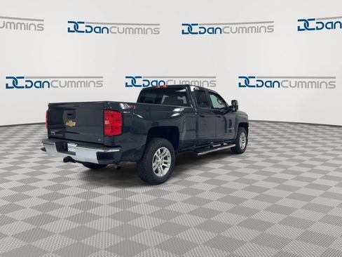 Used 2018 Chevrolet Silverado 1500 LT w/ All Star Edition AWD/4WD image 8