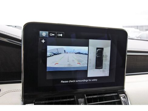 Used 2018 Lincoln Navigator Select w/ Technology Package RWD image 22