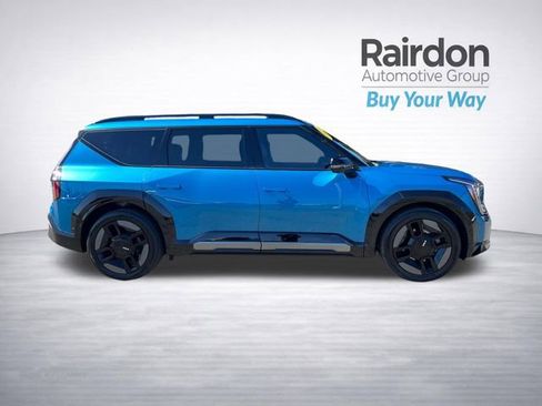 Used 2024 Kia EV9 GT-Line image 10