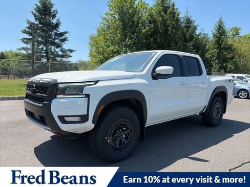 New 2026 Nissan Frontier PRO-4X w/ Pro-4x Convenience Package AWD/4WD image 2