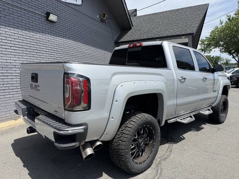 Used 2018 GMC Sierra 1500 SLT AWD/4WD image 6