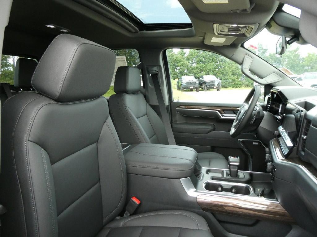 New 2026 Chevrolet Silverado 1500 RST w/ RST All Star Premium Package AWD/4WD image 13