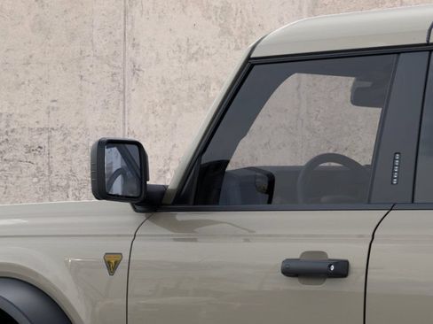 New 2026 Ford Bronco Badlands AWD/4WD image 22
