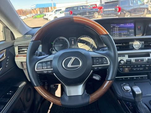 Used 2018 Lexus ES 350 image 15