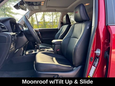 Used 2020 Toyota 4Runner Venture w/ Moonroof Package AWD/4WD image 12
