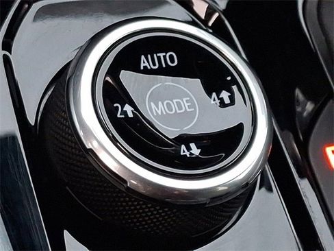 Certified 2024 Chevrolet Colorado ZR2 w/ Safety Package image 26