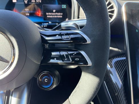 New 2025 Mercedes-Benz SL 63 AMG S e Performance 4MATIC image 36