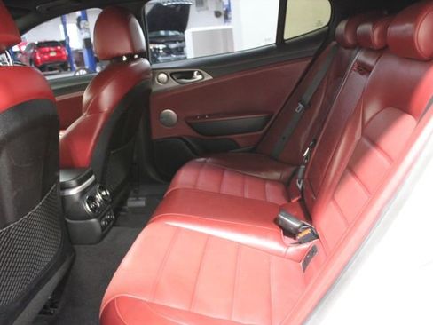 Used 2021 Kia Stinger GT2 image 20