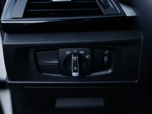 Used 2015 BMW M235i Coupe image 54