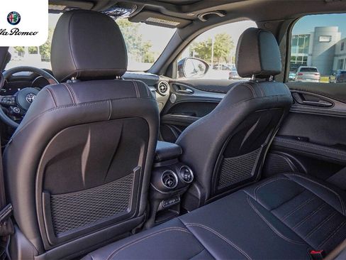 New 2025 Alfa Romeo Stelvio Sprint image 24