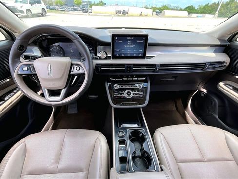 Used 2020 Lincoln Corsair FWD w/ Equipment Group 101A image 13