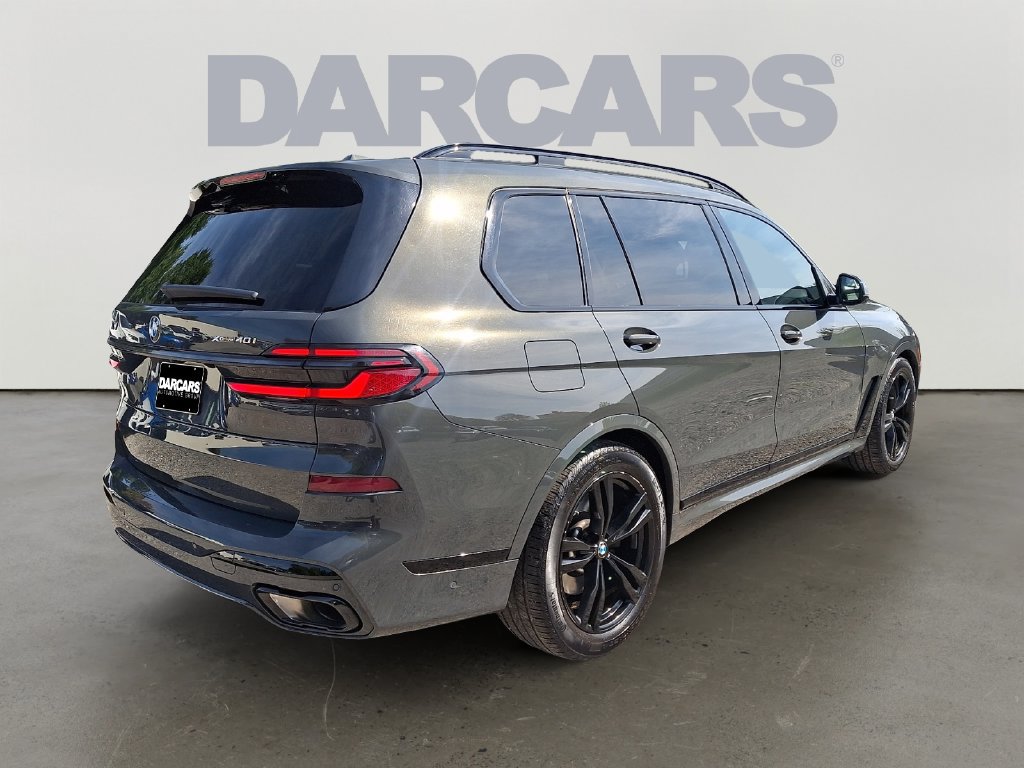 Used 2024 BMW X7 xDrive40i w/ M Sport Package AWD/4WD image 6