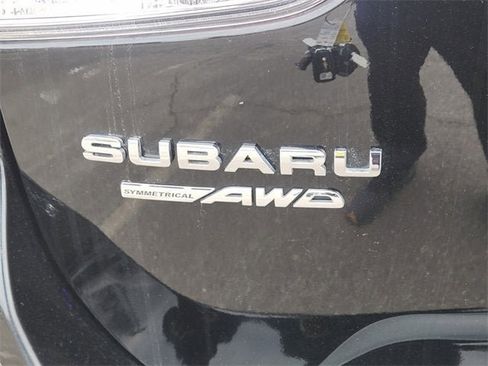 Used 2022 Subaru Forester Premium image 30