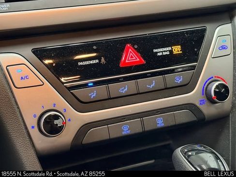 Used 2018 Hyundai Elantra SEL FWD image 26