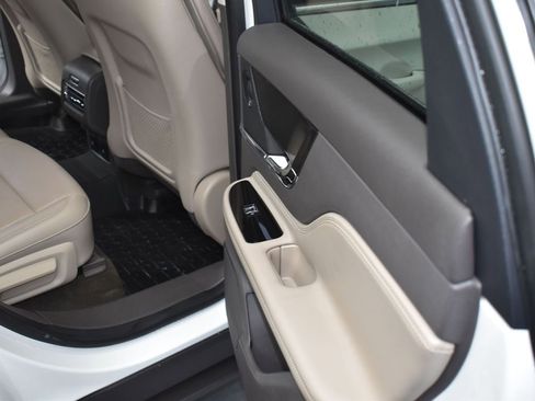 Certified 2022 Lincoln Corsair Reserve w/ Equipment Group 201A image 16