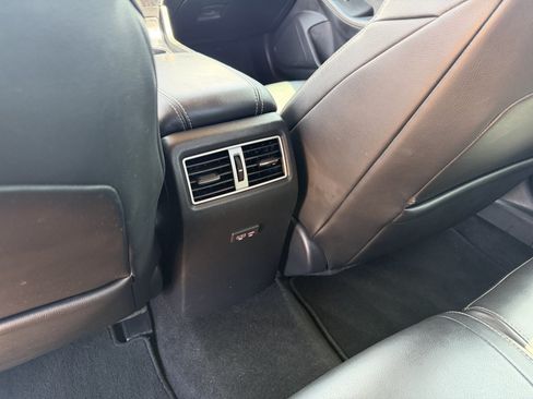 Used 2020 Nissan Maxima 3.5 SV w/ Floor Mat Group FWD image 17