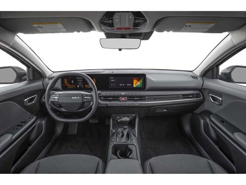 New 2025 Kia K4 LX image 5