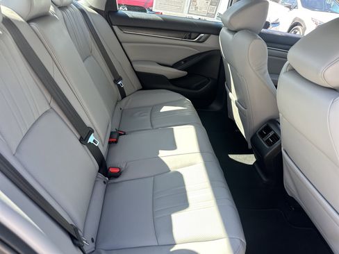 Used 2018 Honda Accord EX-L image 14