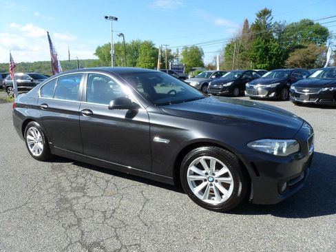 Used 2015 BMW 528i xDrive Sedan AWD/4WD image 5