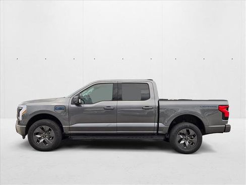 New 2025 Ford F150 Lightning Flash image 8