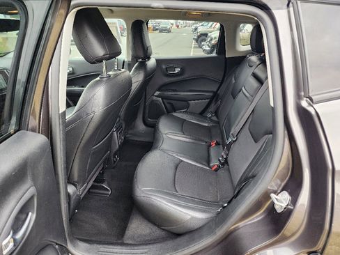 Used 2019 Jeep Compass Altitude image 33