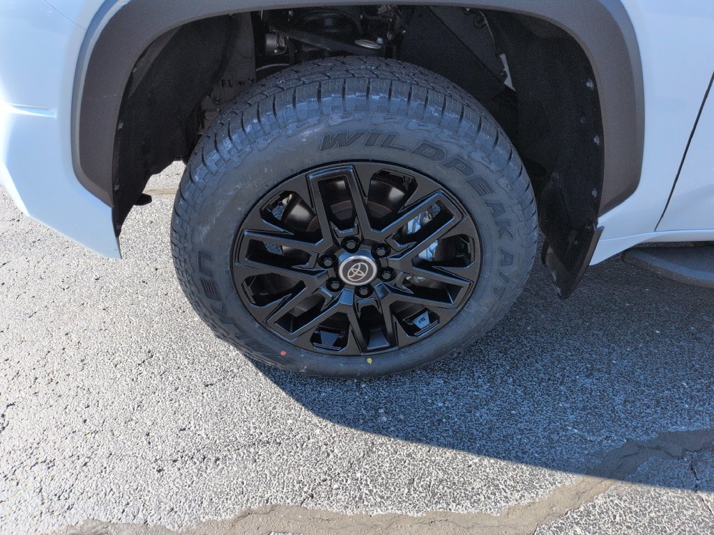 Used 2024 Toyota Tundra Limited w/ Nightshade Package AWD/4WD image 27