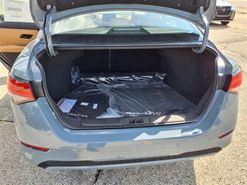 New 2025 Nissan Sentra SV image 9
