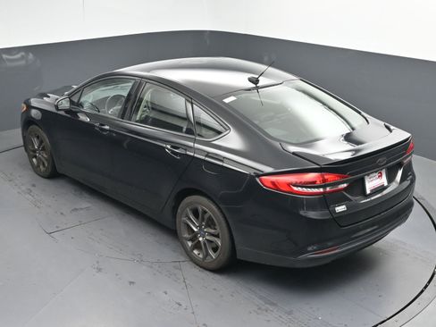 Used 2018 Ford Fusion SE w/ Equipment Group 201A image 36
