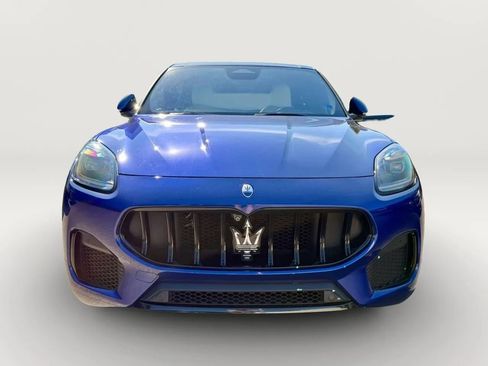 Used 2023 Maserati Grecale Modena AWD/4WD image 2