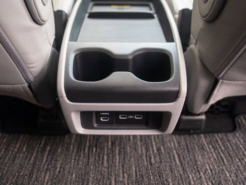 Used 2023 Honda Odyssey Elite image 50