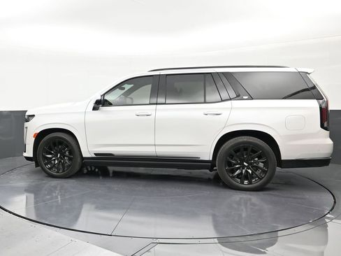 Used 2024 Cadillac Escalade Sport Platinum w/ LPO, ONYX Package RWD image 2