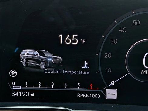 Used 2024 Cadillac Escalade Premium Luxury Platinum image 11