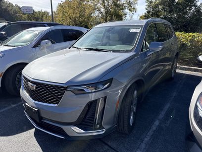 Used 2025 Cadillac XT6 Premium Luxury