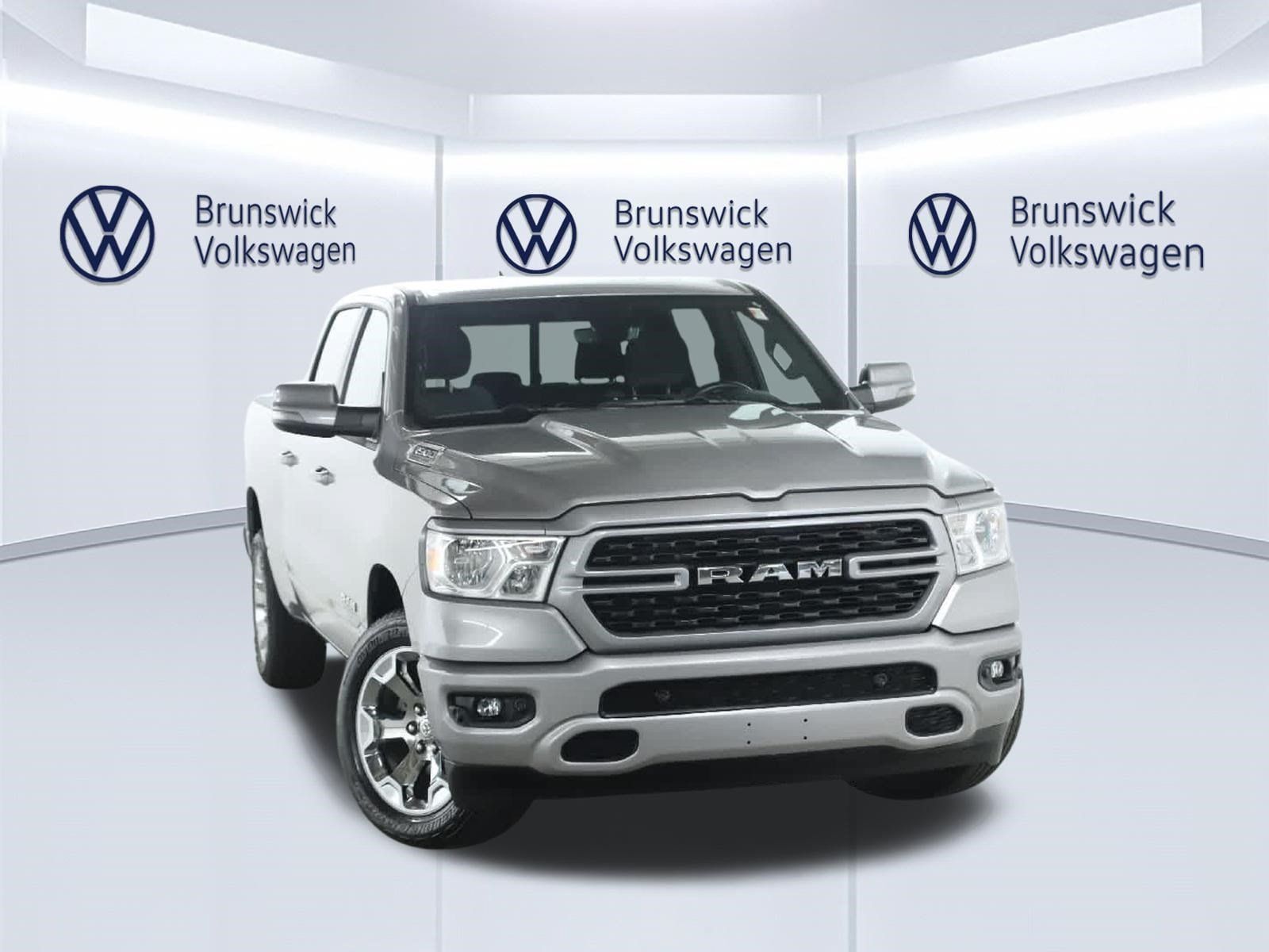Used 2024 RAM 1500 Big Horn AWD/4WD image 2