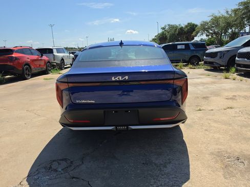 New 2026 Kia K4 FWD image 6
