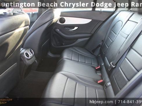 Used 2021 Mercedes-Benz C 300 Sedan image 36