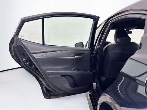 Used 2025 Toyota Camry SE FWD image 25