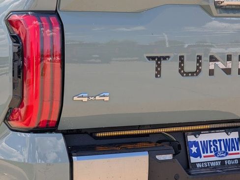 Used 2024 Toyota Tundra Limited image 8