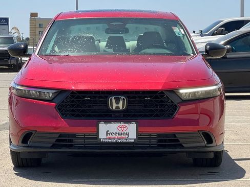 Used 2026 Honda Accord SE image 11