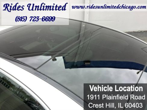 Used 2017 Mercedes-Benz C 300 Sedan image 27