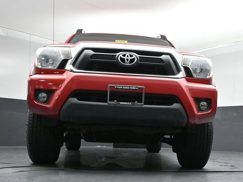 Used 2013 Toyota Tacoma 4x4 Double Cab w/ TRD Off-Road Pkg image 42