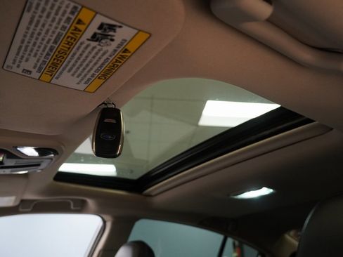 Used 2021 Subaru Legacy Limited XT image 4