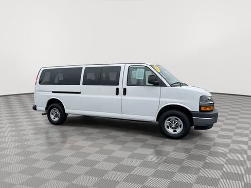 Certified 2024 Chevrolet Express 3500 LT w/ LT Preferred Equipment Group RWD image 13